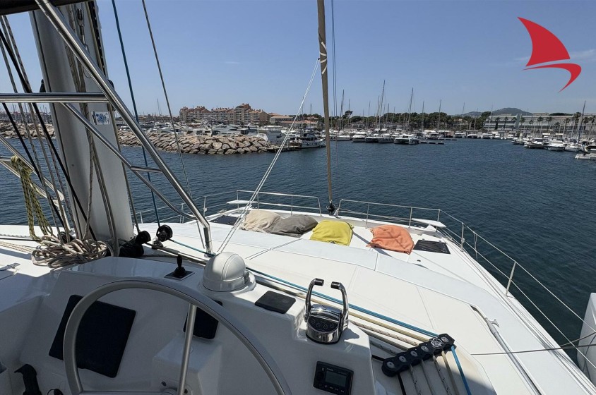 Bali 5.4 - Boatscribe.com