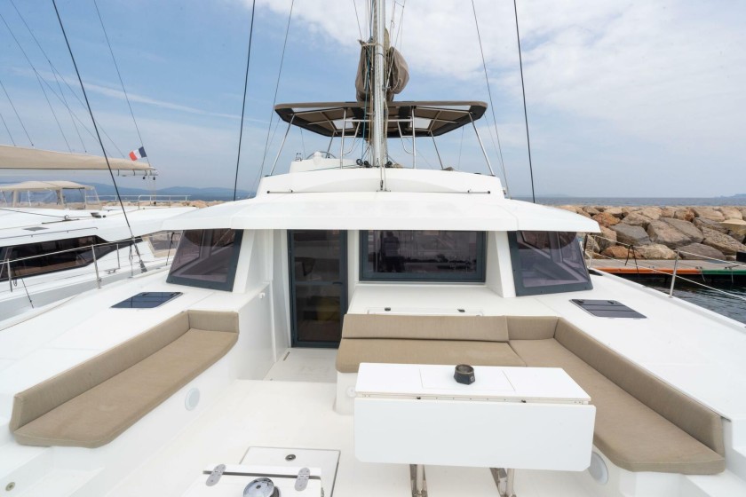 Bali 5.4 - Boatscribe.com