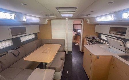 Dufour 41 - Boatscribe.com