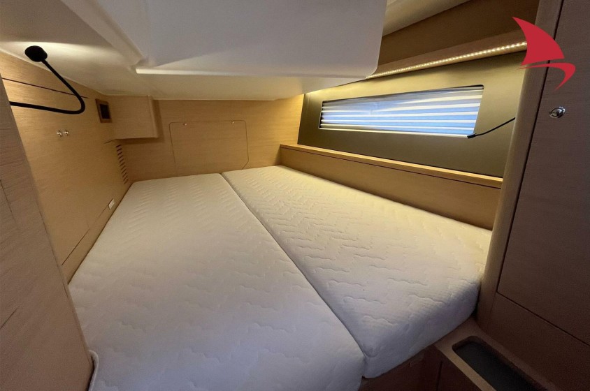 Dufour 41 - Boatscribe.com