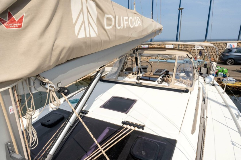 Dufour 430 - Boatscribe.com