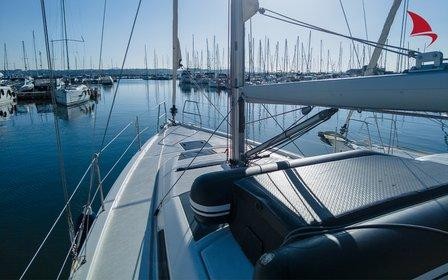 Dufour 390 Grand Large - Boatscribe.com