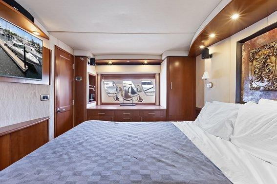 Sea Ray 60 Sundancer - Boatscribe.com