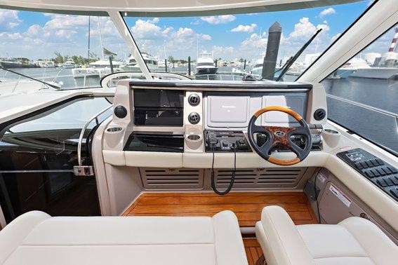 Sea Ray 60 Sundancer - Boatscribe.com