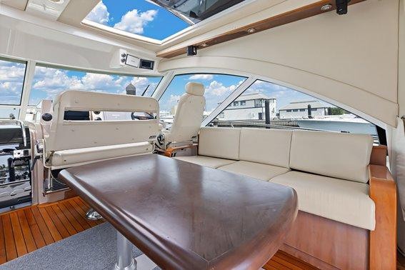 Sea Ray 60 Sundancer - Boatscribe.com