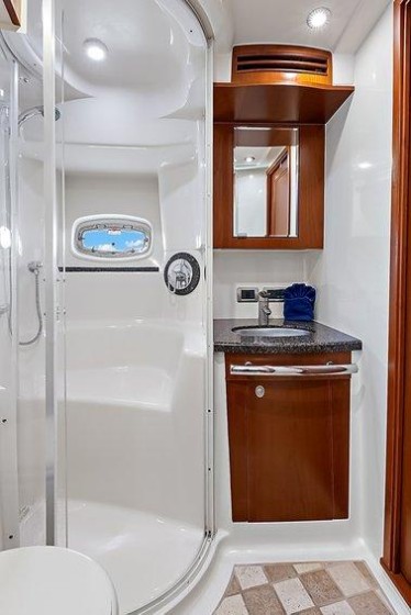 Sea Ray 60 Sundancer - Boatscribe.com