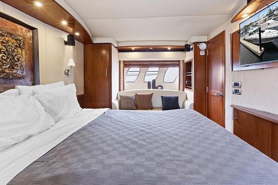 Sea Ray 60 Sundancer - Boatscribe.com