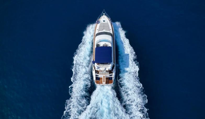 Fairline Squadron 55 - Boatscribe.com