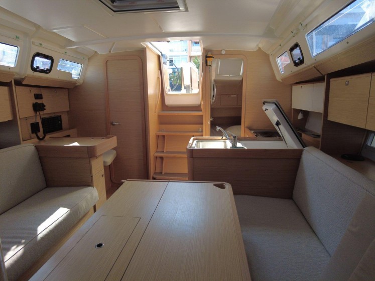 Dufour 360 GL - Boatscribe.com