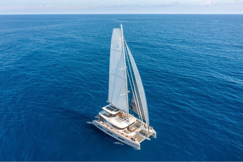 Lagoon 60 - Boatscribe.com