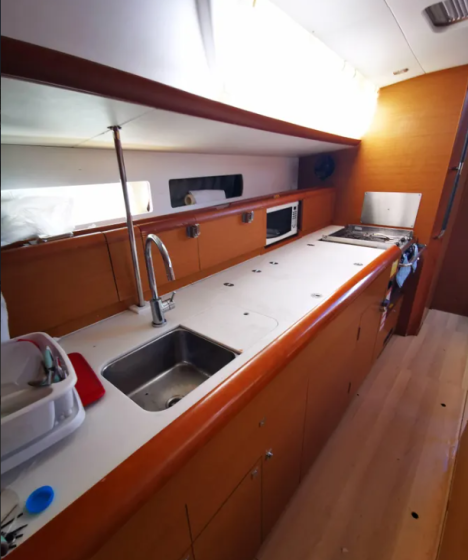 Sun Odyssey 479 - Boatscribe.com