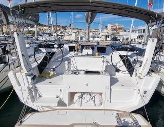 Dufour 37 - Boatscribe.com