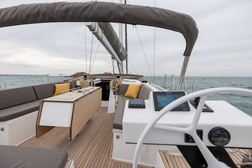 Dufour 470 - Boatscribe.com