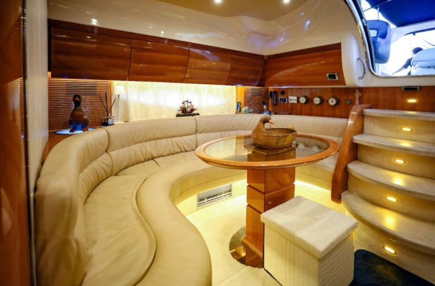 Atlantis 47 - Boatscribe.com