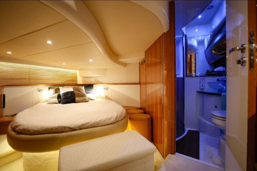 Atlantis 47 - Boatscribe.com