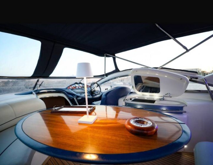 Atlantis 47 - Boatscribe.com