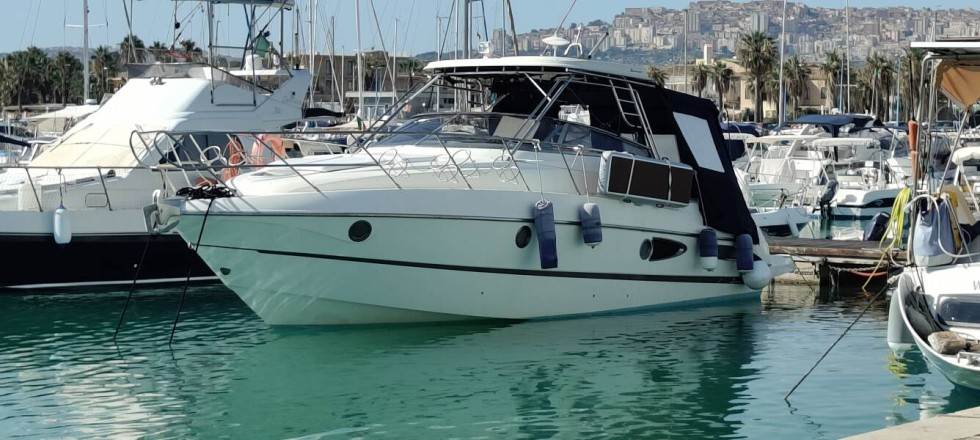 Cranchi 36 Pelican - Boatscribe.com