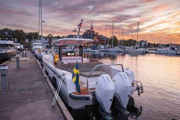 Nimbus Tender T11 - Boatscribe.com