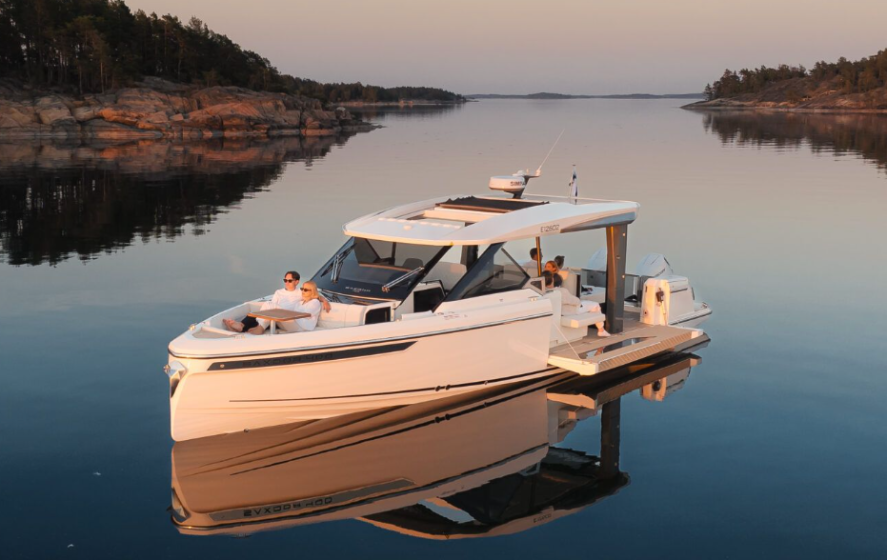 Saxdor 400 GTO - Boatscribe.com