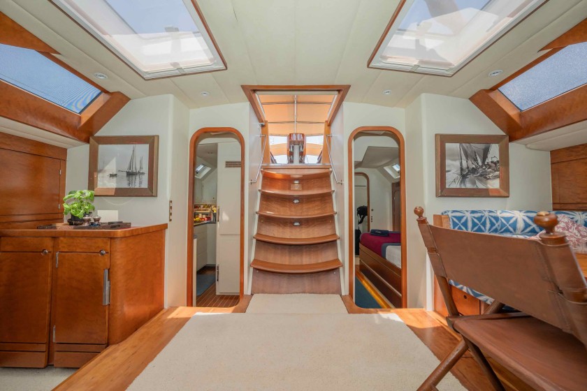 CNB 76 - Boatscribe.com