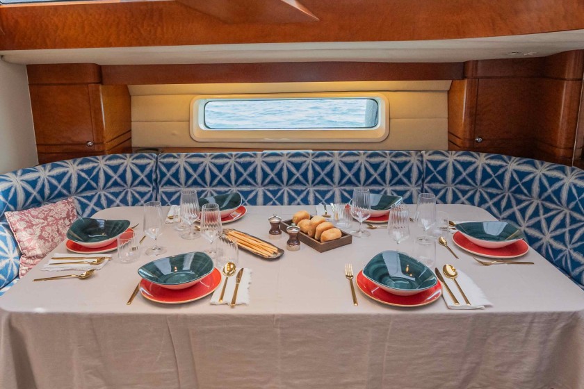 CNB 76 - Boatscribe.com