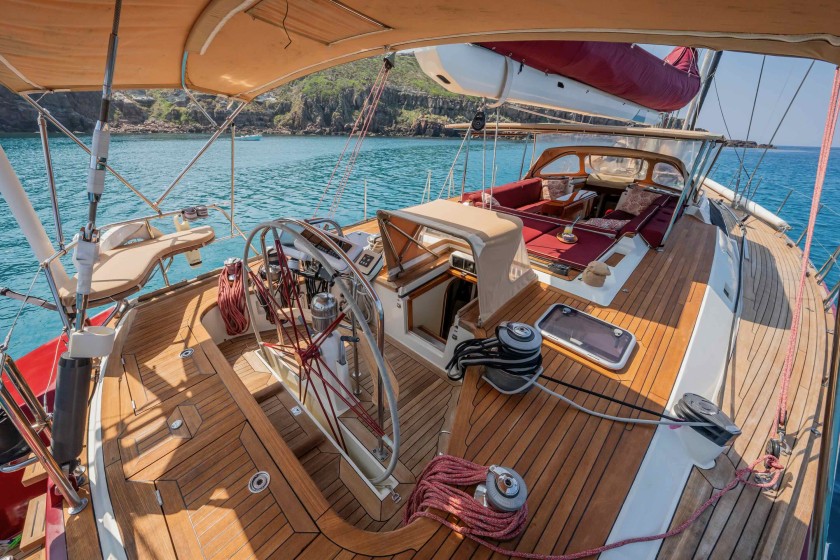 CNB 76 - Boatscribe.com