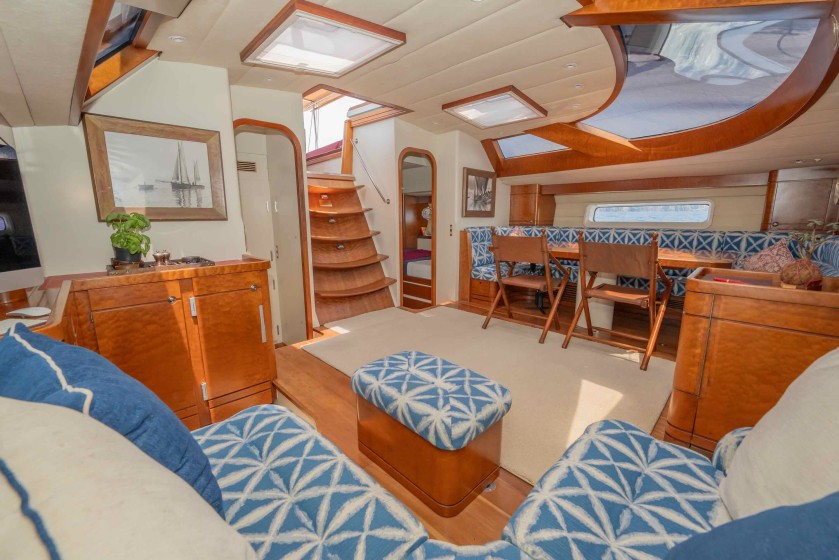CNB 76 - Boatscribe.com