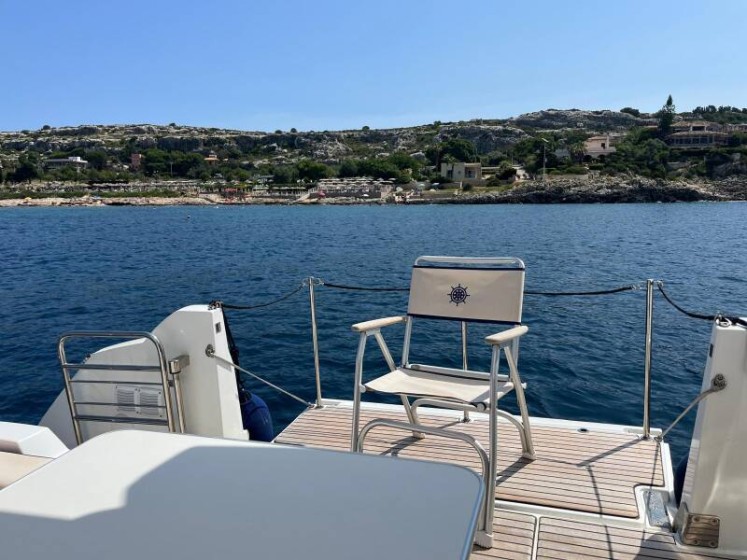 Cap Camarat 12.5WA - Boatscribe.com