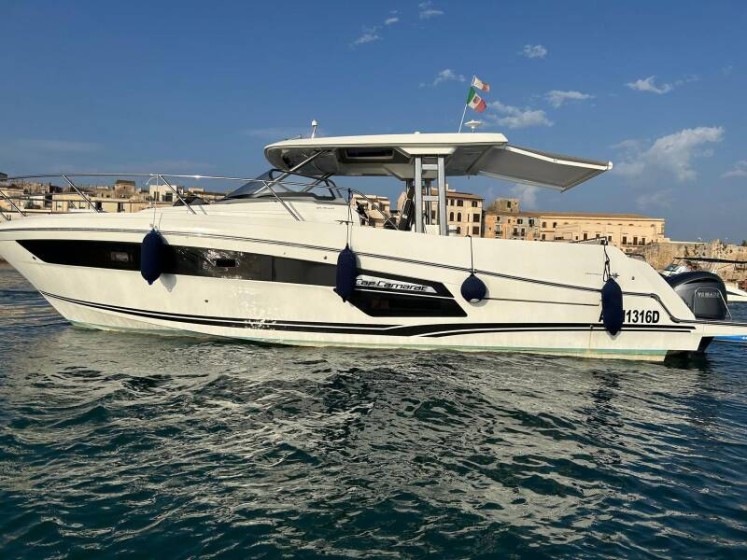 Cap Camarat 12.5WA - Boatscribe.com