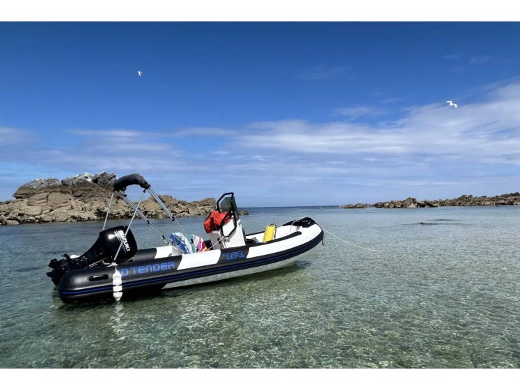 Motorboat - Boatscribe.com