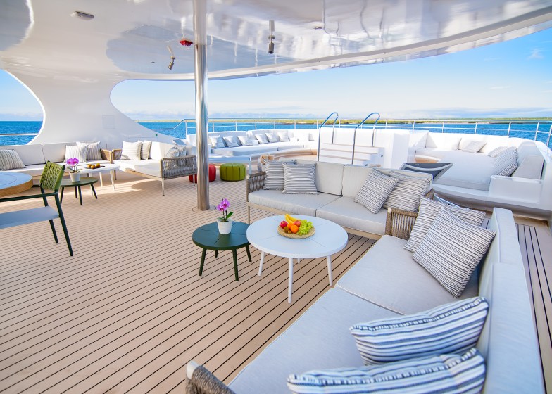 Luxury Motor Yacht - Boatscribe.com