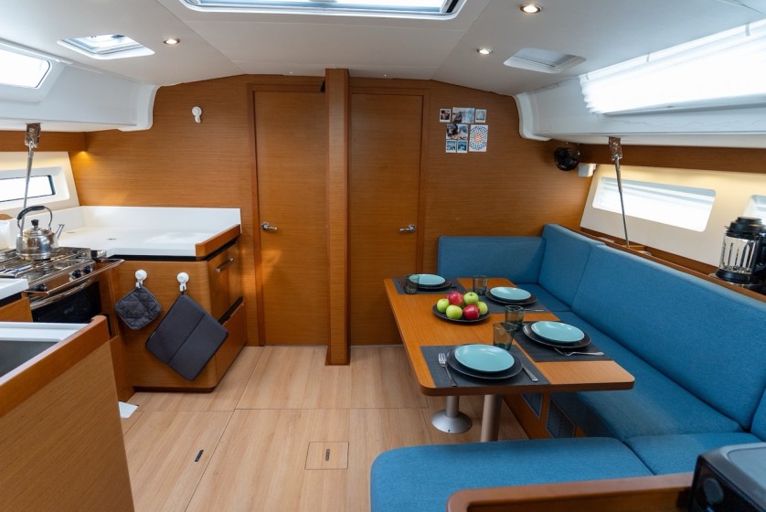 Sun Odyssey 490 - Boatscribe.com
