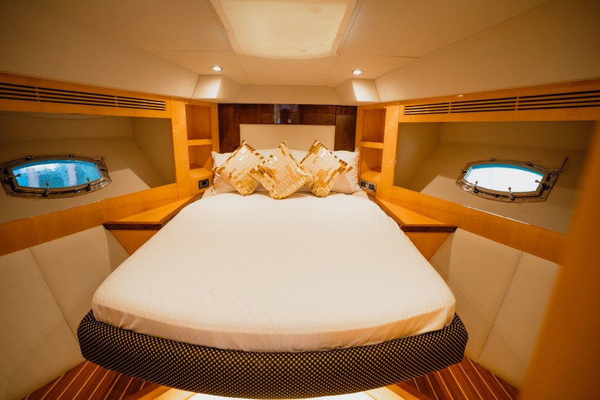 Luxury Motor Yacht - Boatscribe.com