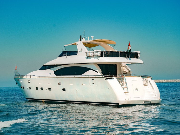 Luxury Motor Yacht - Boatscribe.com