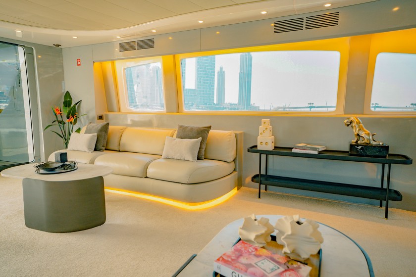 Luxury Motor Yacht - Boatscribe.com