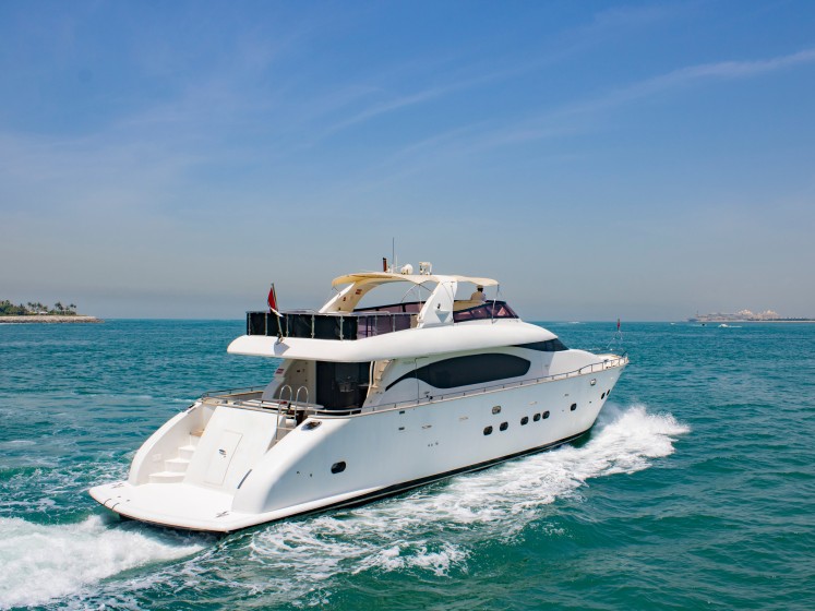 Luxury Motor Yacht - Boatscribe.com