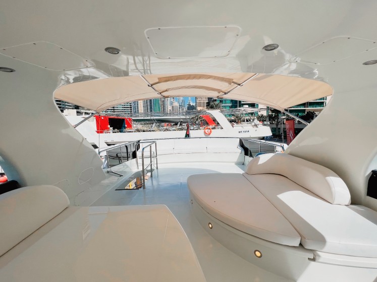 Luxury Motor Yacht - Boatscribe.com