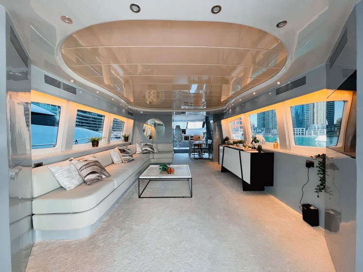 Luxury Motor Yacht - Boatscribe.com