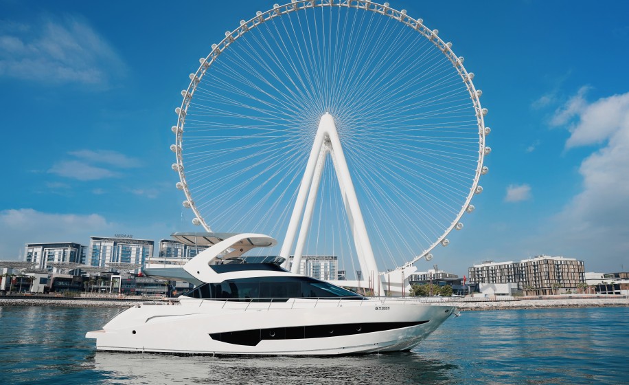 Luxury Motor Yacht - Boatscribe.com