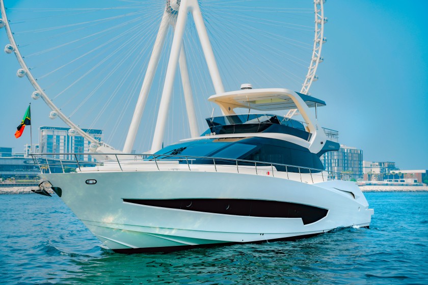 Luxury Motor Yacht - Boatscribe.com