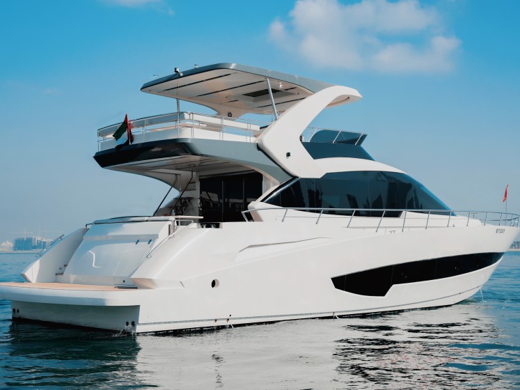 Luxury Motor Yacht - Boatscribe.com