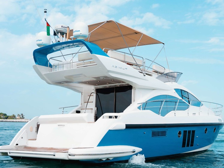 Azimut 50 - Boatscribe.com