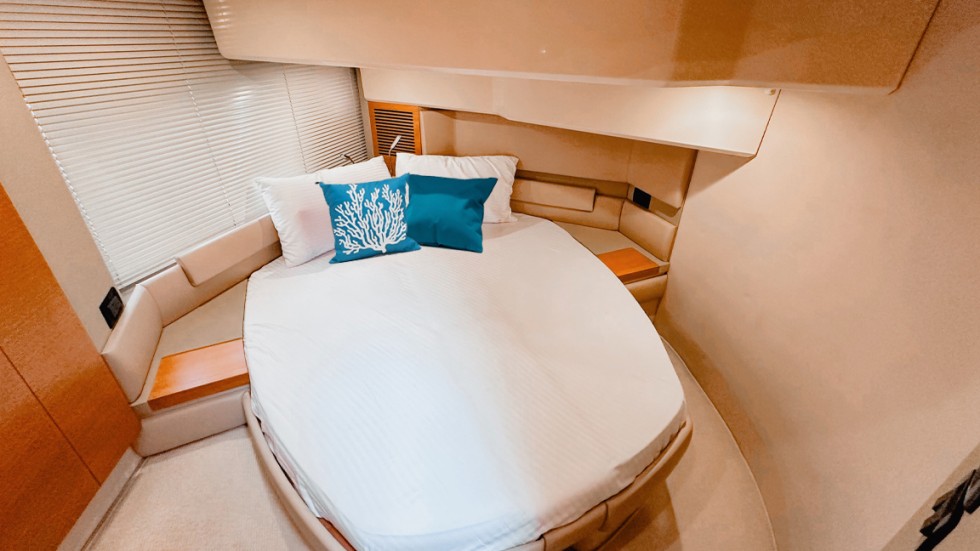 Azimut 50 - Boatscribe.com