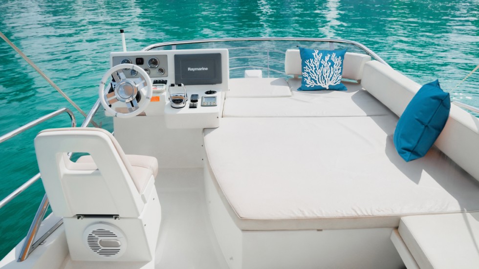 Azimut 50 - Boatscribe.com