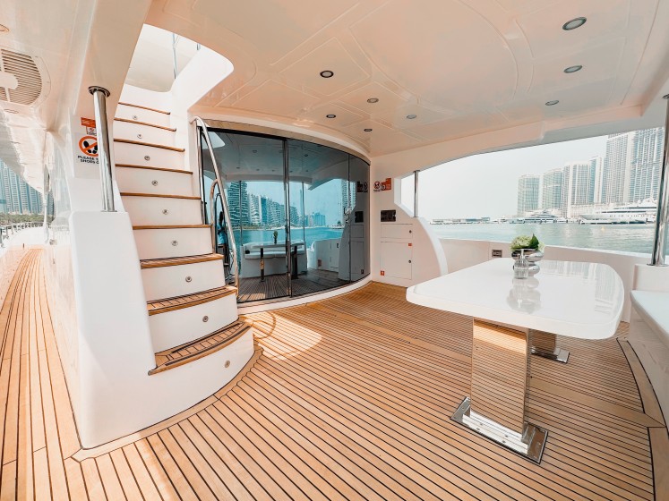 Luxury Motor Yacht - Boatscribe.com