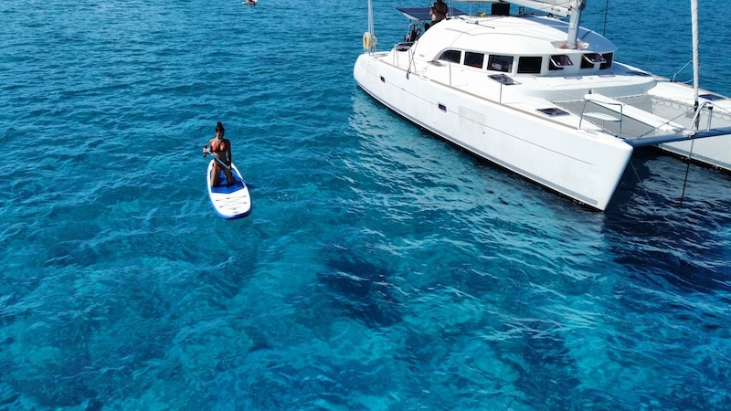 Lagoon 380 S2 - Boatscribe.com