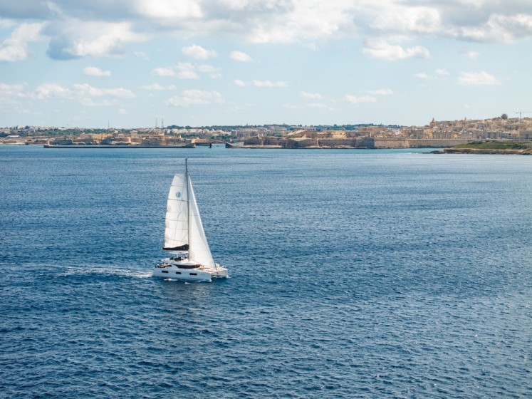Lagoon 46 - Boatscribe.com