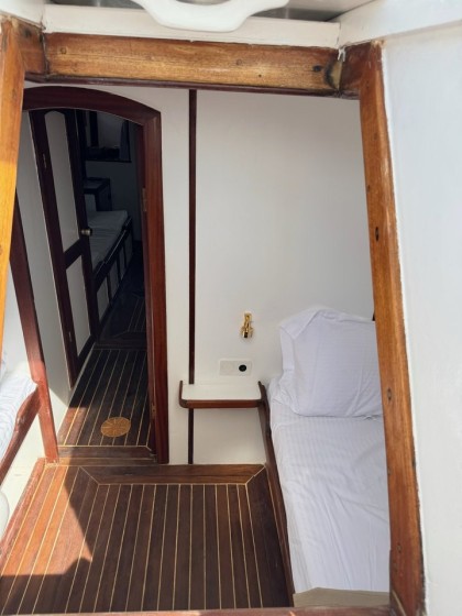 Motor sailer - Boatscribe.com