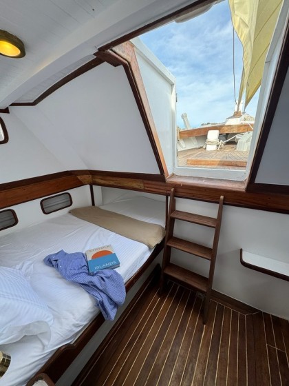 Motor sailer - Boatscribe.com
