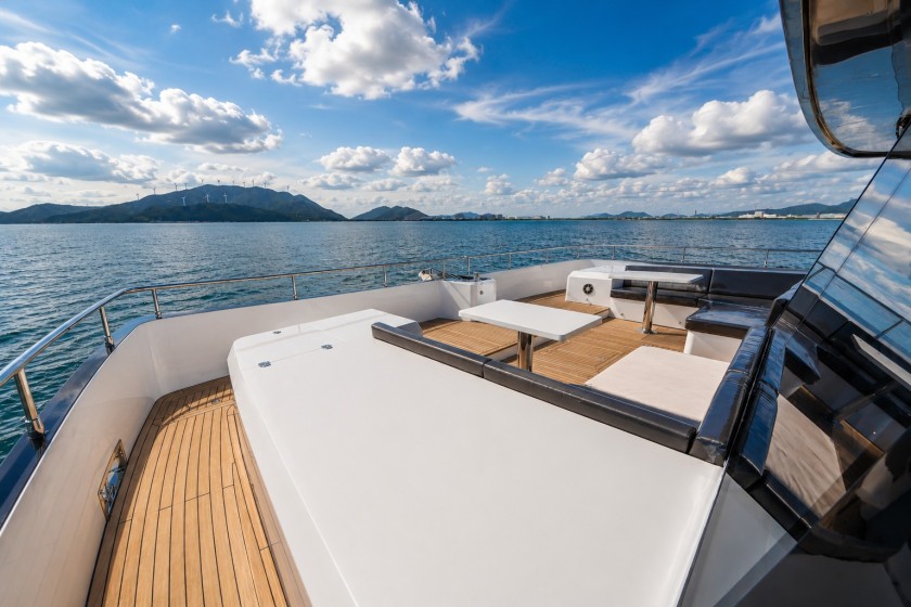 Nauticks N62 - Boatscribe.com